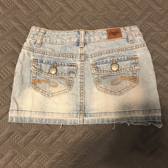 Justice brand, skort, size 7 - Picture 2 of 2